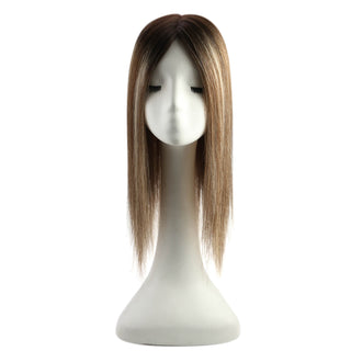 Hair Topper designed for thin hair, featuring virgin human hair and a silk base that ensures comfort and a natural look throughout the day.